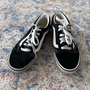 Vans Kids Black and White Old Skool Sneakers